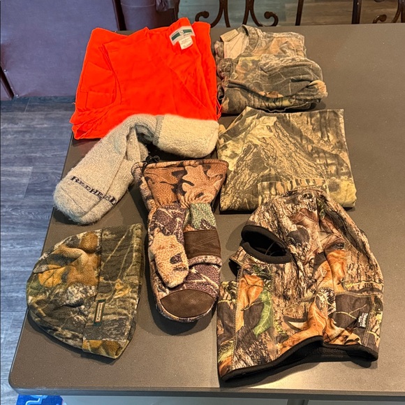 Mixed Labels Camouflage and Orange Hunting Gear Set - Picture 1 of 9